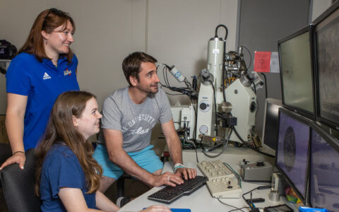 Students and faculty working in a TU Geosciences lab