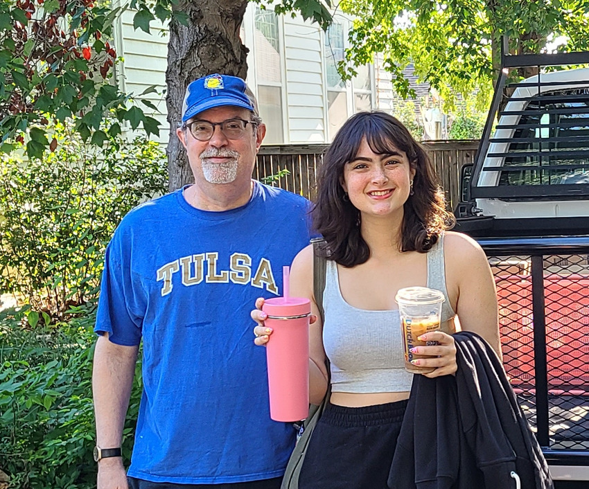 UTulsa student and parent on move-in day