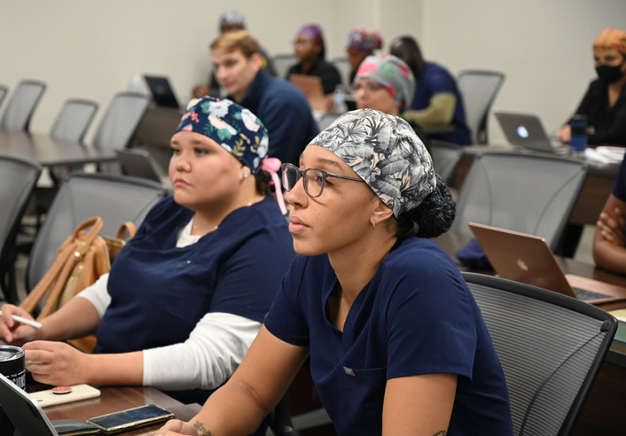 Photograph of UTulsa nurse anesthesia students in a lecture