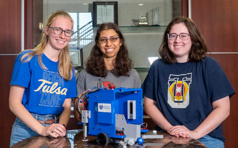 UTulsa robotics team with robot